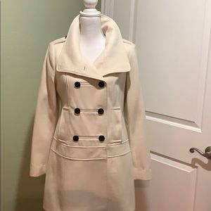 Guess cream colored dress coat